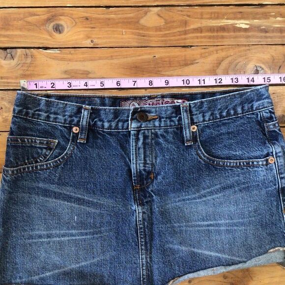 VOLCOM stone board wear jeans skirt size 5 - Picture 9 of 10